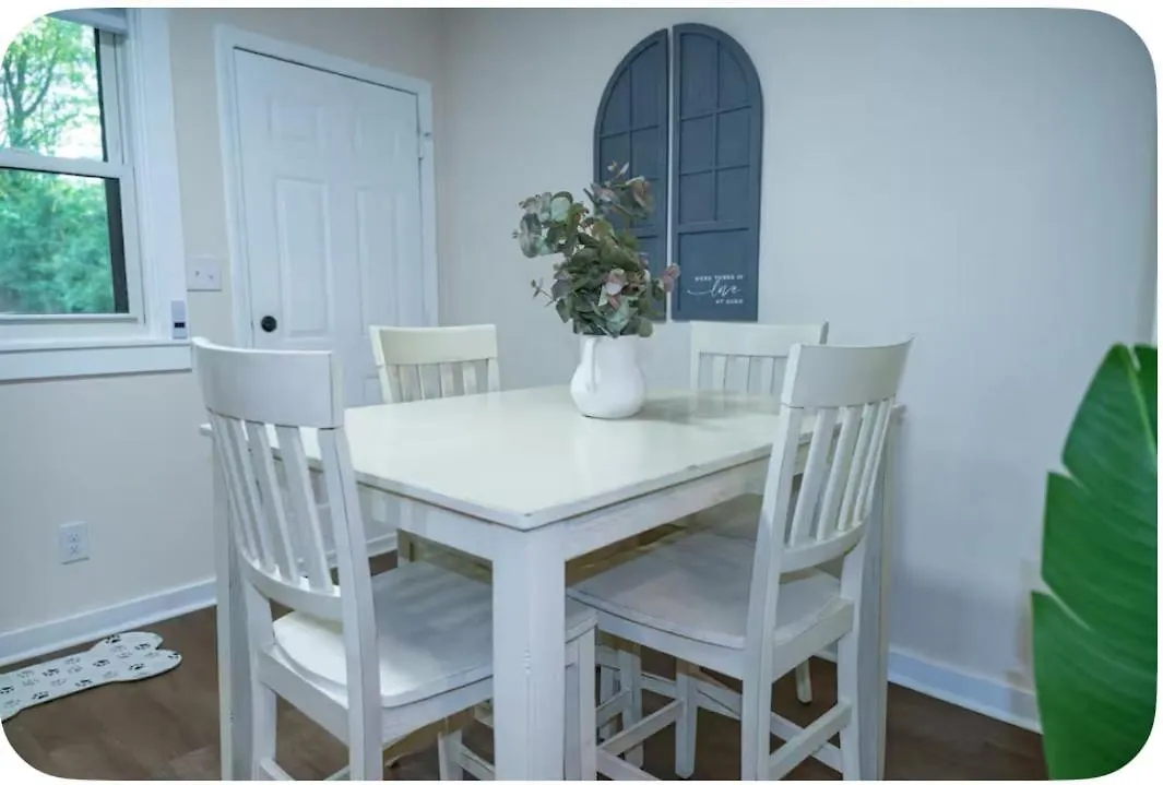 The Gem In The Crown Villa Charlotte Holiday home